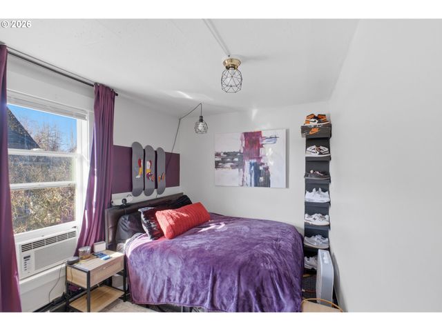 428 Nw 12TH St, Corvallis, OR 97330