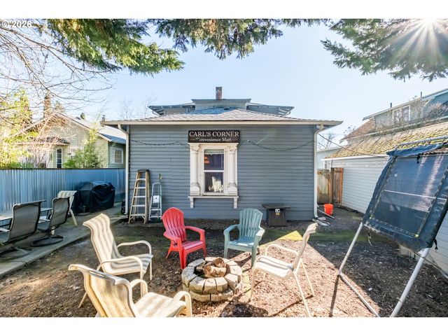 428 Nw 12TH St, Corvallis, OR 97330