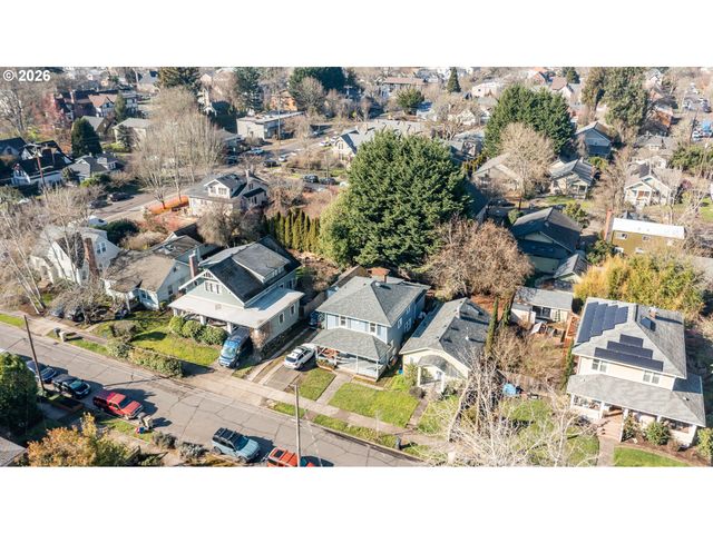 428 Nw 12TH St, Corvallis, OR 97330