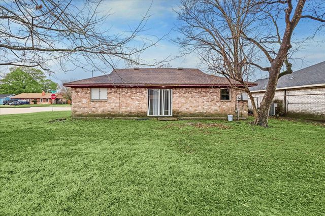 8622 Brock Park Boulevard, Houston, TX 77078