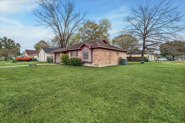 8622 Brock Park Boulevard, Houston, TX 77078