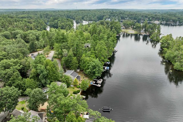 9 Valcat Lane, Atkinson, NH 03811