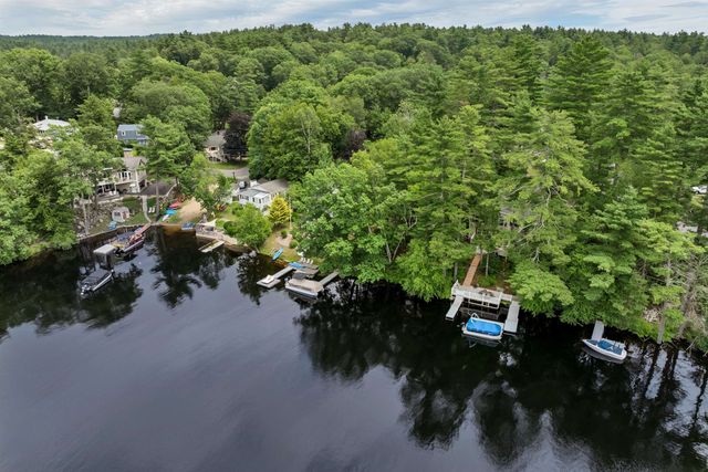 9 Valcat Lane, Atkinson, NH 03811