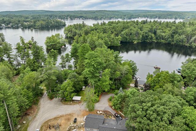 9 Valcat Lane, Atkinson, NH 03811