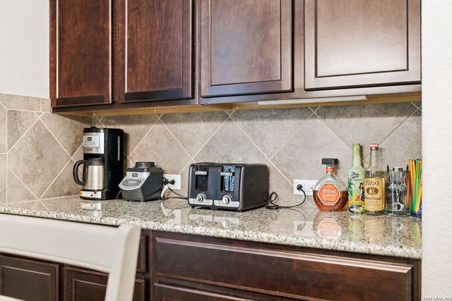 10410 Turnpike Turn, San Antonio, TX 78254