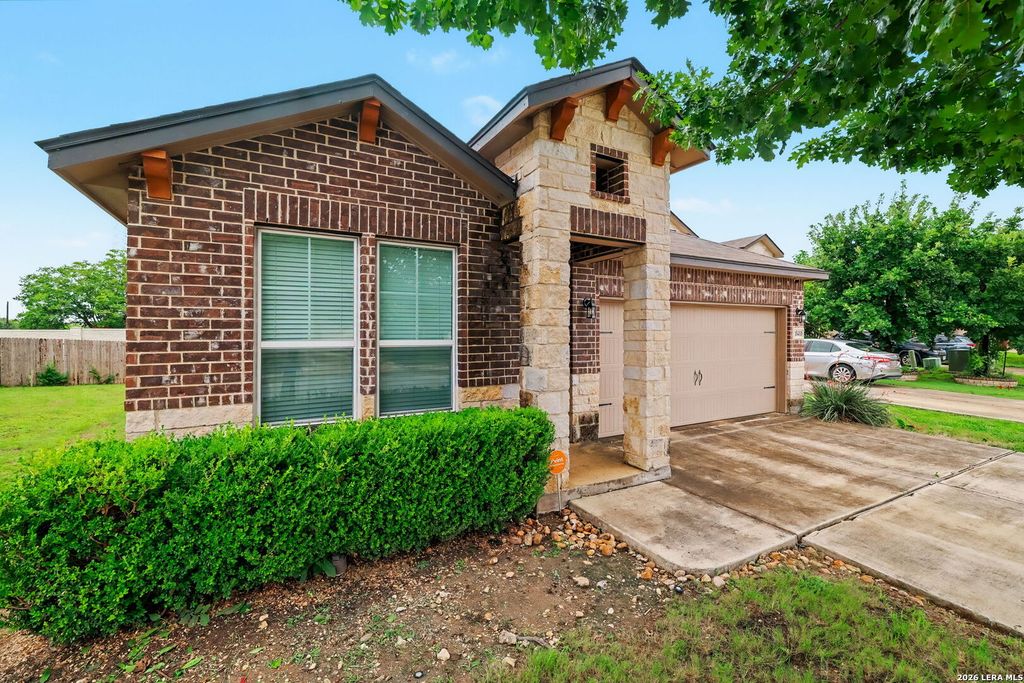 10410 Turnpike Turn, San Antonio, TX 78254