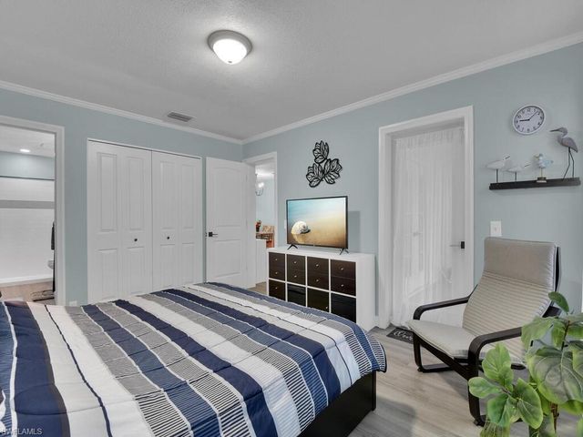 5371 Treetops DR # M103, Naples, FL 34113