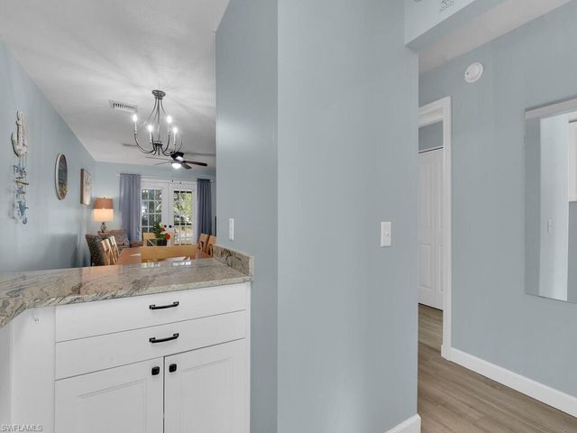 5371 Treetops DR # M103, Naples, FL 34113