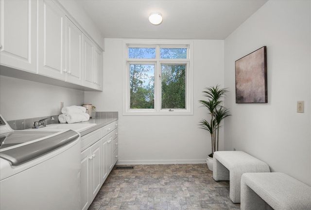 4215 S Madison Rd, Spokane Valley, WA 99206
