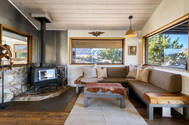 1102 Burlington Road, Pioneertown, CA 92268