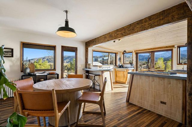 1102 Burlington Road, Pioneertown, CA 92268