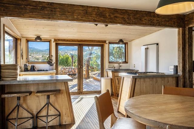 1102 Burlington Road, Pioneertown, CA 92268