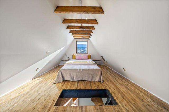 1102 Burlington Road, Pioneertown, CA 92268