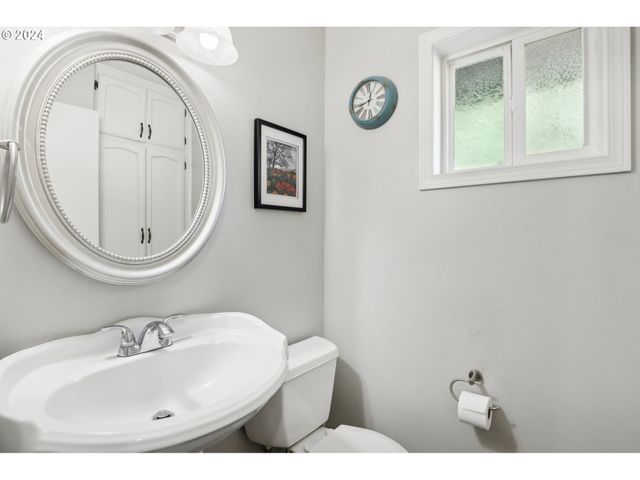 2506 Ne 100TH St, Vancouver, WA 98686