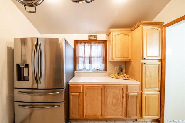 72 Cranberry Street, Central Islip, NY 11722