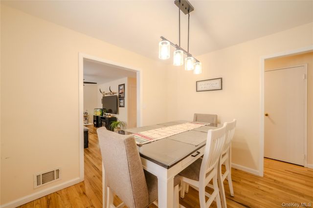 72 Cranberry Street, Central Islip, NY 11722