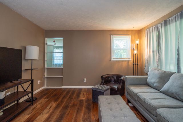 110 Fairview Drive 110 Fairview Drive, Carlisle, OH 45005