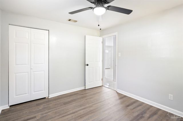 5107 Burlington Ave, Pensacola, FL 32505