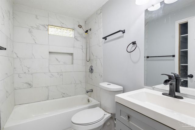 5107 Burlington Ave, Pensacola, FL 32505