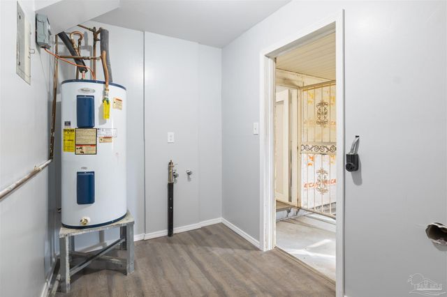 5107 Burlington Ave, Pensacola, FL 32505