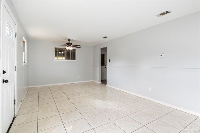 5107 Burlington Ave, Pensacola, FL 32505