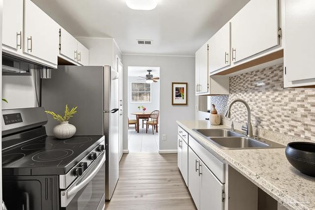 5107 Burlington Ave, Pensacola, FL 32505