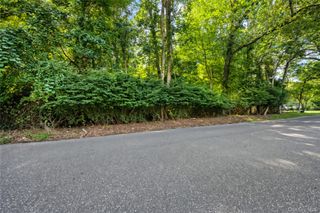 0 Swezeytown Road S, Middle Island, NY 11953