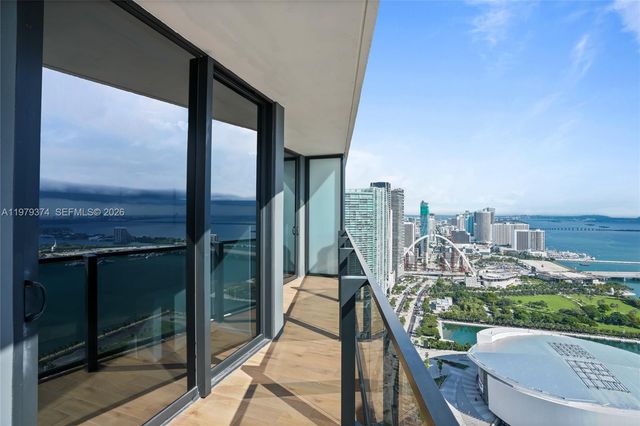 398 NE 5th St 4410, Miami, FL 33132