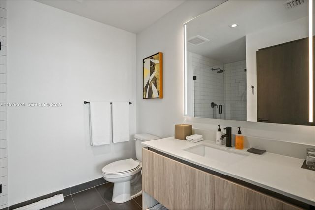 398 NE 5th St 4410, Miami, FL 33132