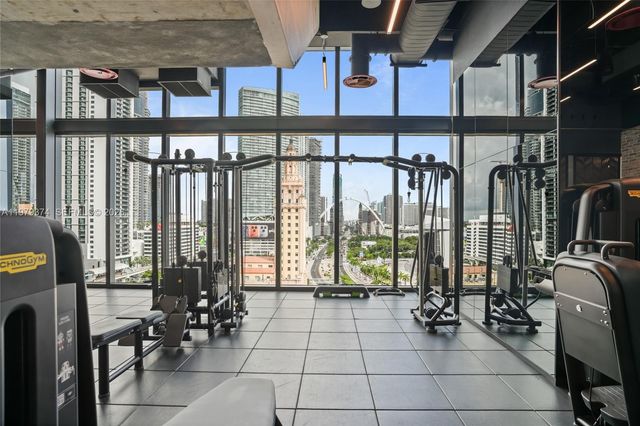 398 NE 5th St 4410, Miami, FL 33132