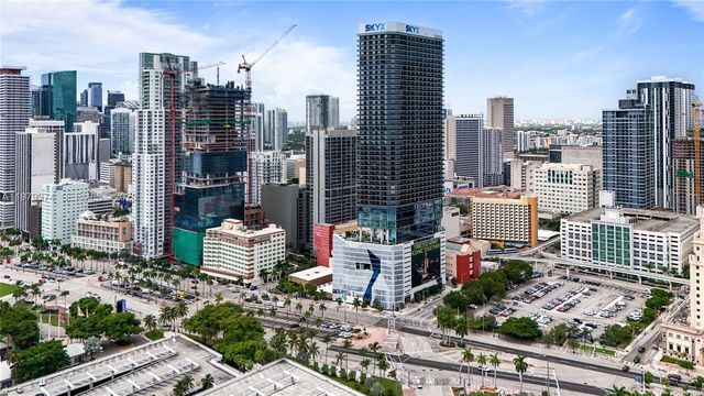 398 NE 5th St 4410, Miami, FL 33132