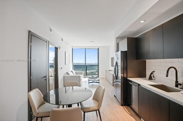 398 NE 5th St 4410, Miami, FL 33132