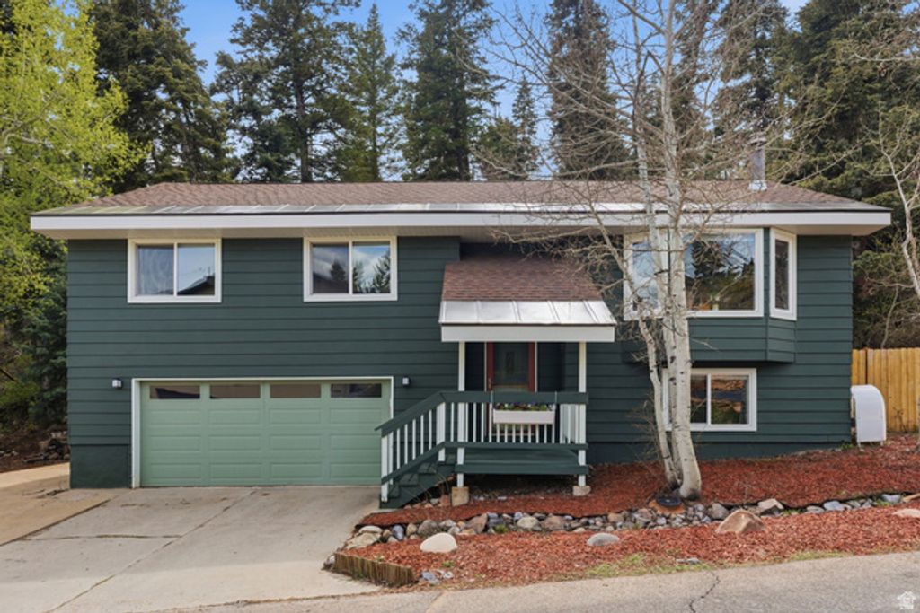 Image 32 of property listing at 575 ASPEN DR, Park City, UT 84098