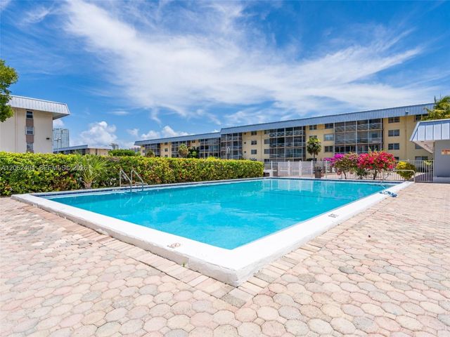 3550 NE 169 St. Apt.F.112, North Miami Beach, FL 33160