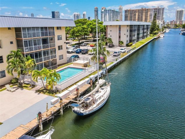 3550 NE 169 St. Apt.F.112, North Miami Beach, FL 33160