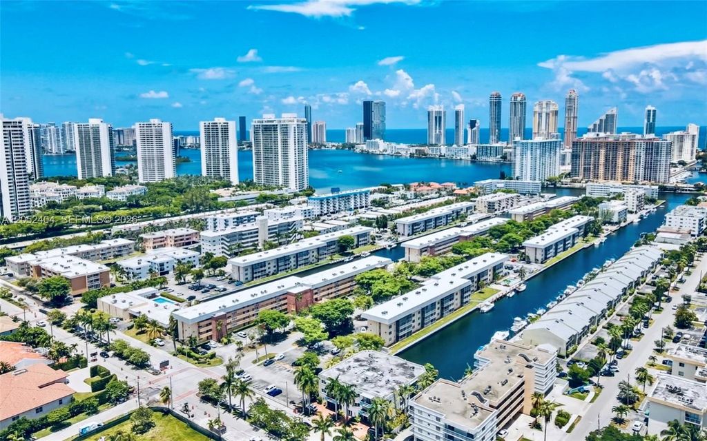 3550 NE 169 St. Apt.F.112, North Miami Beach, FL 33160