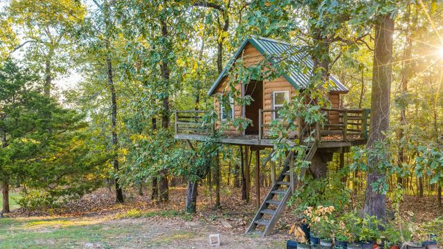 24008 Mills Mountain Road, Little Rock, AR 72223