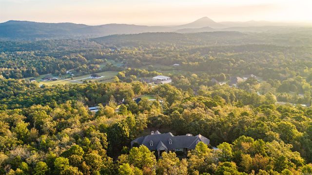 24008 Mills Mountain Road, Little Rock, AR 72223