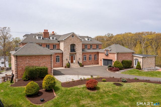 40 Parsons Way, Avon, CT 06001