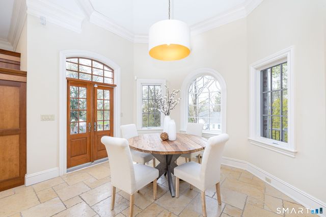 40 Parsons Way, Avon, CT 06001