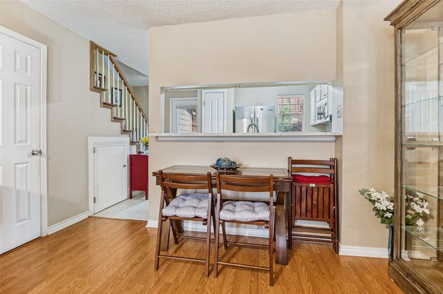22 Abbey Road, Euless, TX 76039