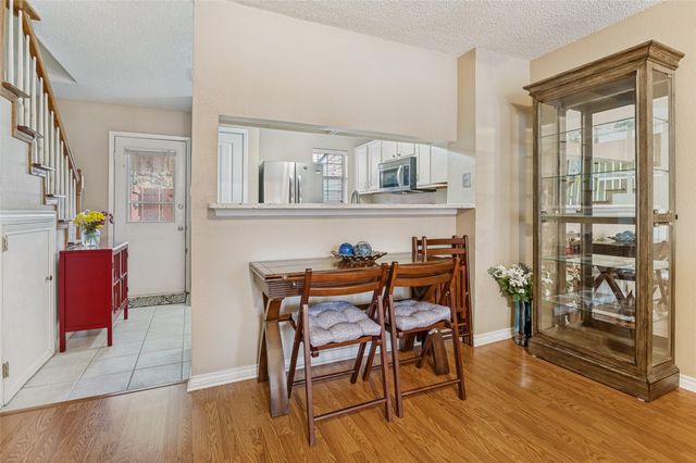22 Abbey Road, Euless, TX 76039