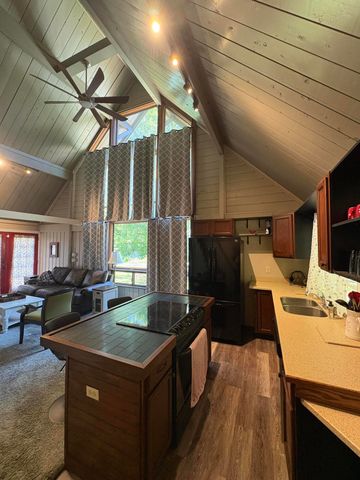 199 Vero Beach Avenue, Rossville, GA 30741