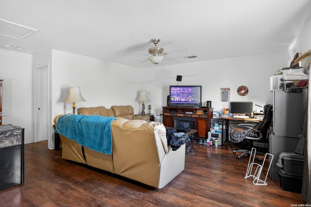 2338 Baxter, San Antonio, TX 78245