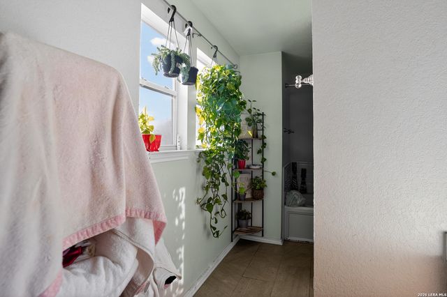 2338 Baxter, San Antonio, TX 78245