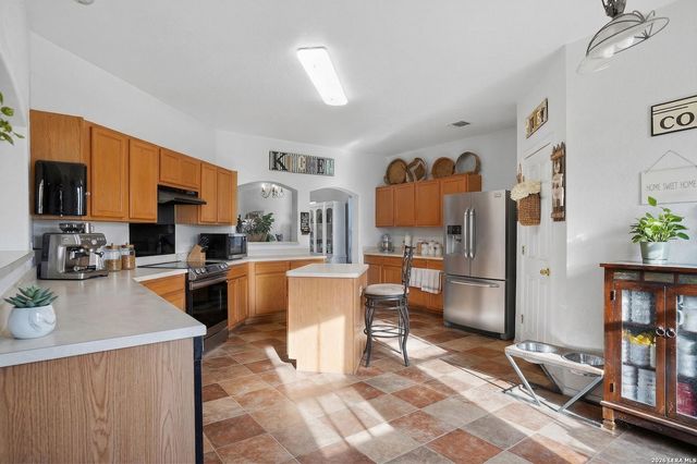 2338 Baxter, San Antonio, TX 78245