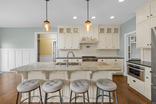 14530 Sandstone Drive, Fort Wayne, IN 46814
