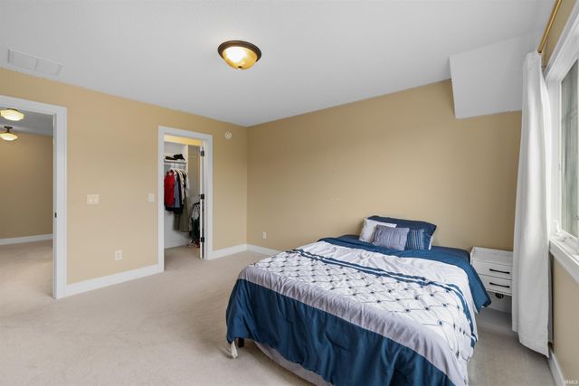 14530 Sandstone Drive, Fort Wayne, IN 46814