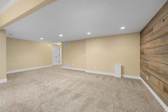 14530 Sandstone Drive, Fort Wayne, IN 46814