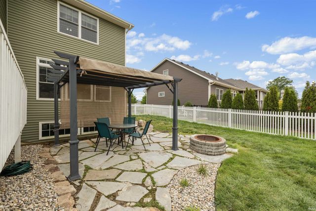 14530 Sandstone Drive, Fort Wayne, IN 46814